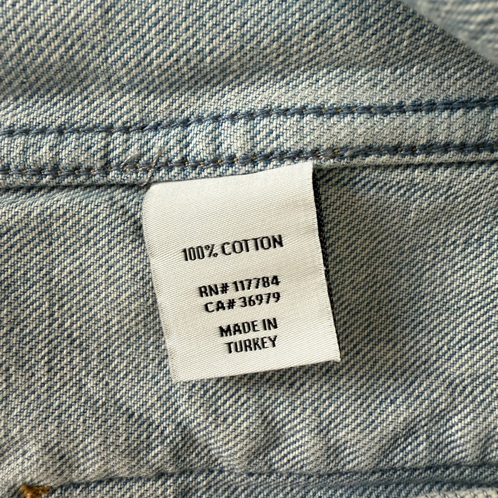 NWT Rails Grove Boyfriend Trucker Jacket in Indigo Bloom Boho 100% Cotton HP ๐๐ฅณ - Picture 14 of 16